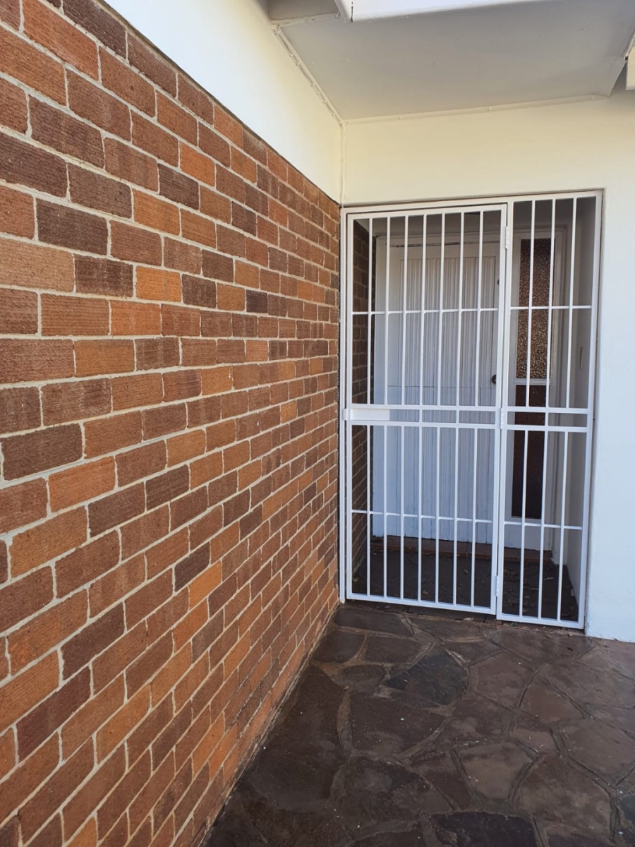 To Let 3 Bedroom Property for Rent in Fichardt Park Free State